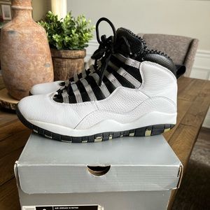 Jordan 10 Retro shoes